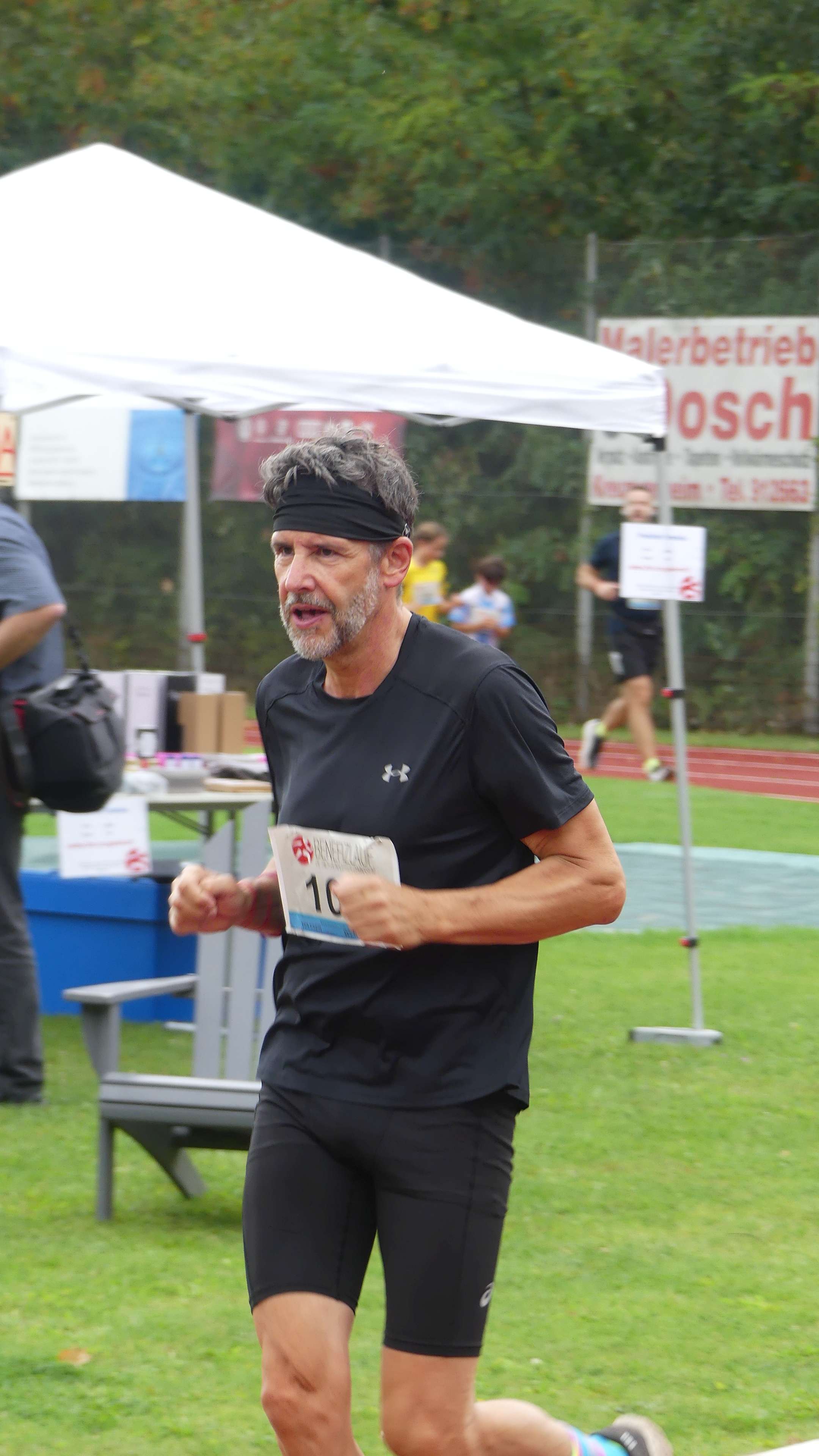 Bild vom 15. Benefizlauf im Jahr 2025. Dies ist das 180. Bild.